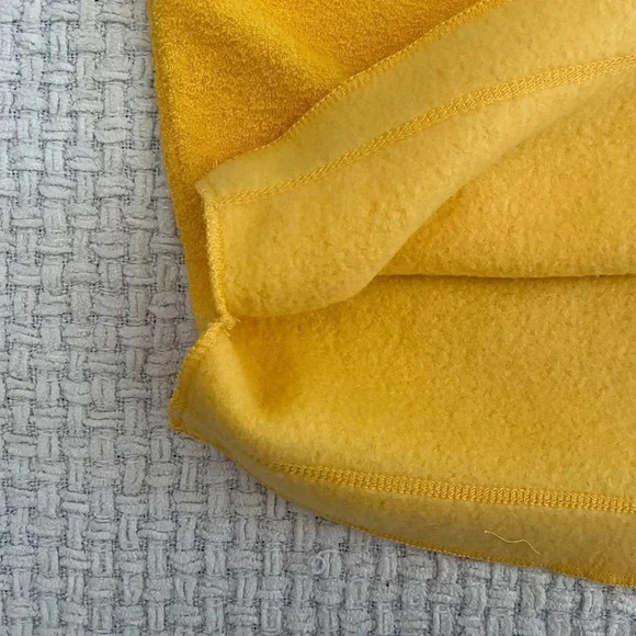 YELLOW Lake Junaluska Pullover Size Large - Picture 4 of 5